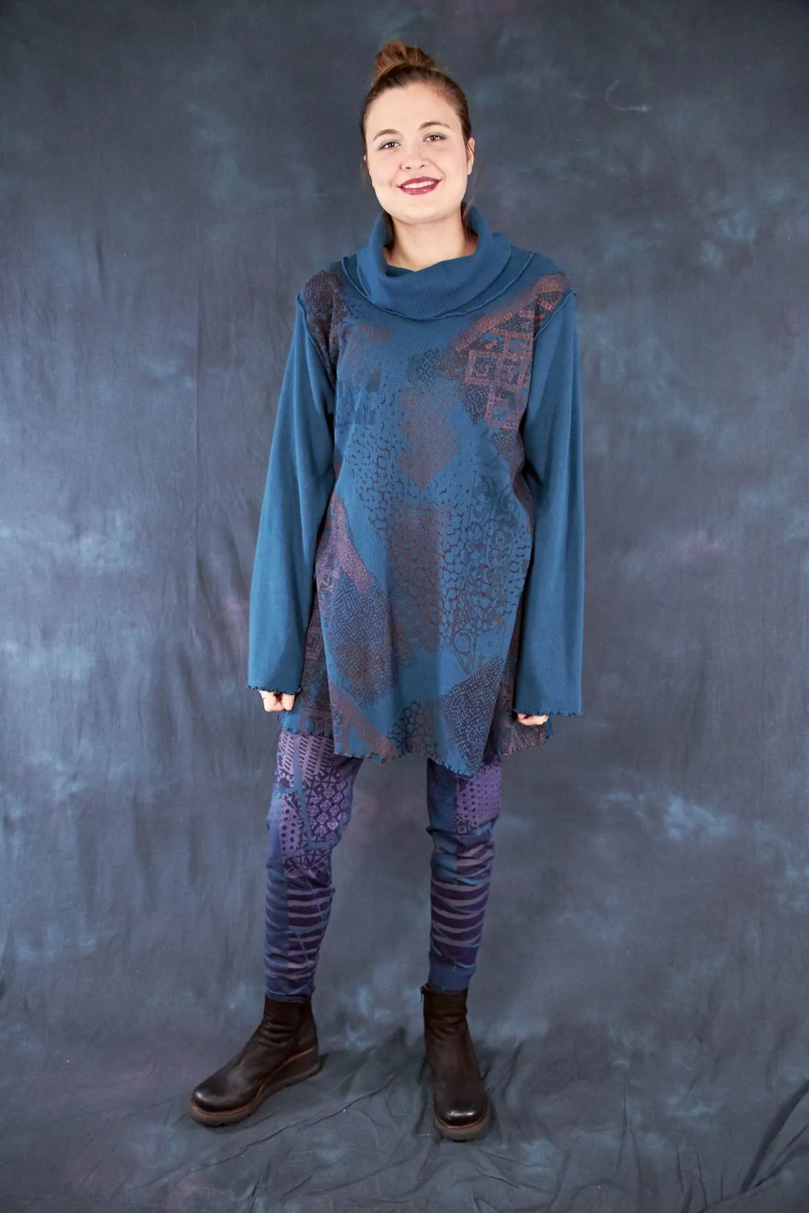 1584 Northern Lights Thermal Tunic Teal-P