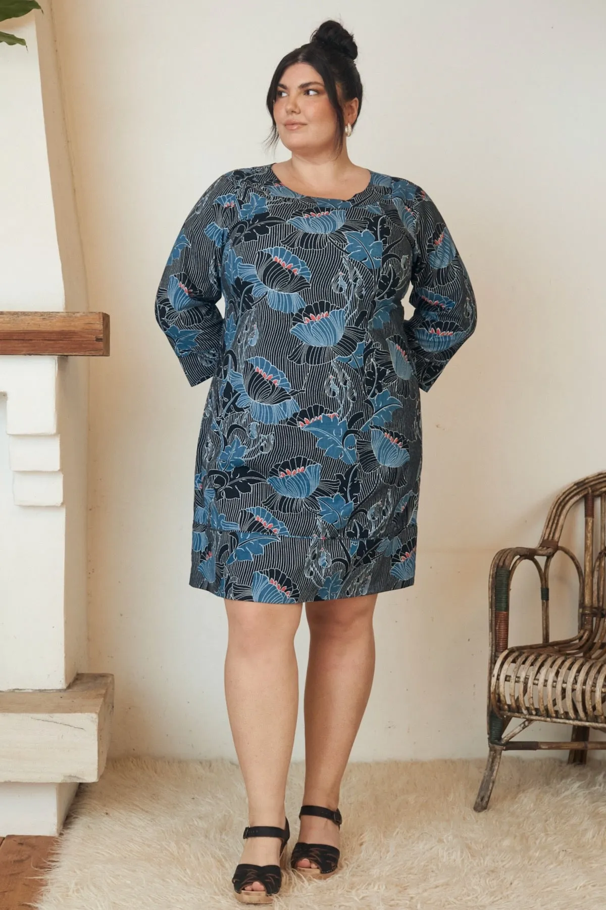 Billie Tunic - Lotus Navy