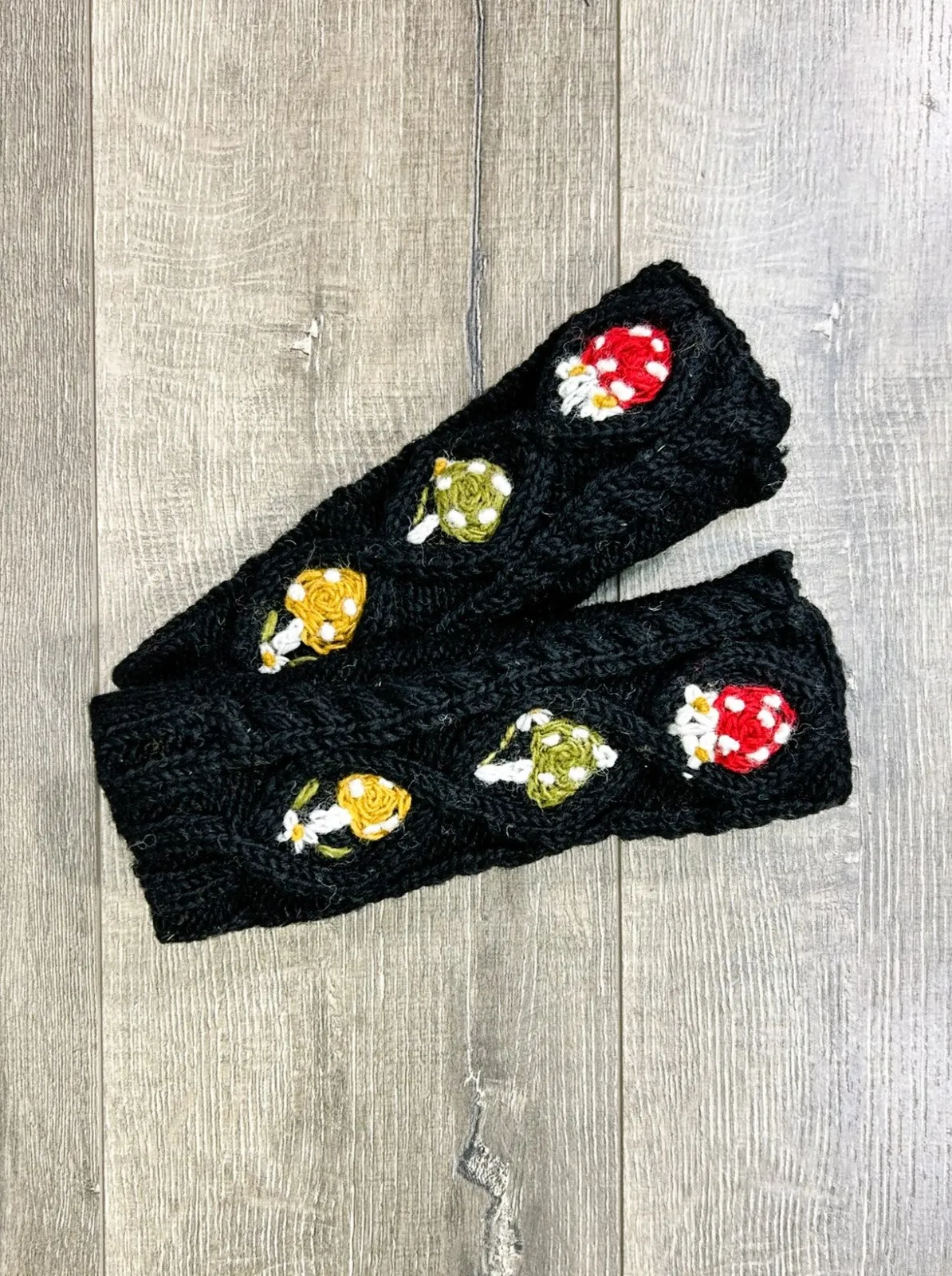Black Mushroom Wool Handwarmers