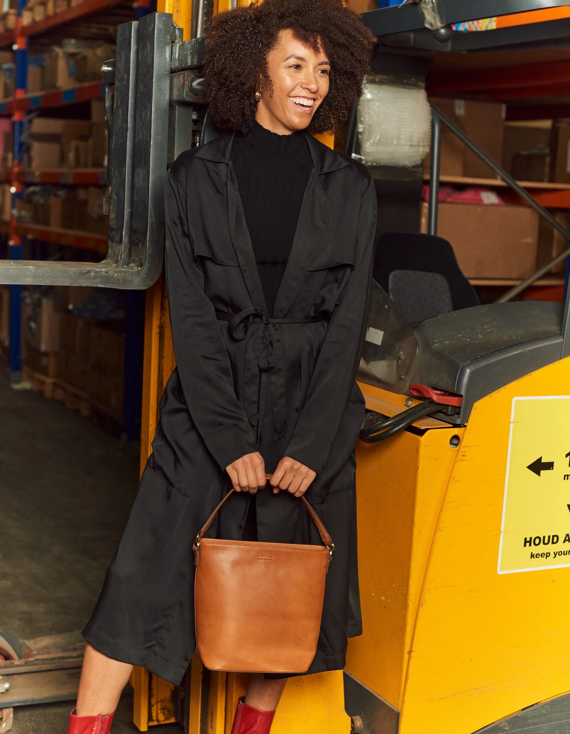 Bobbi Bucket Bag Maxi | Classic Leather