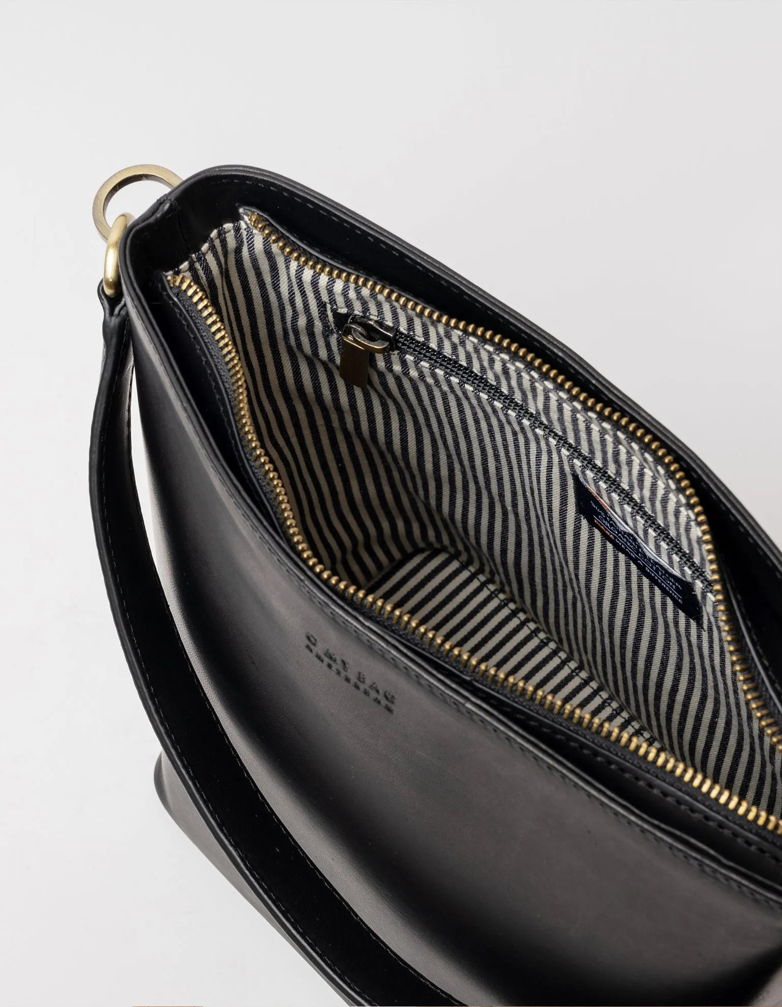 Bobbi Bucket Bag Maxi | Classic Leather