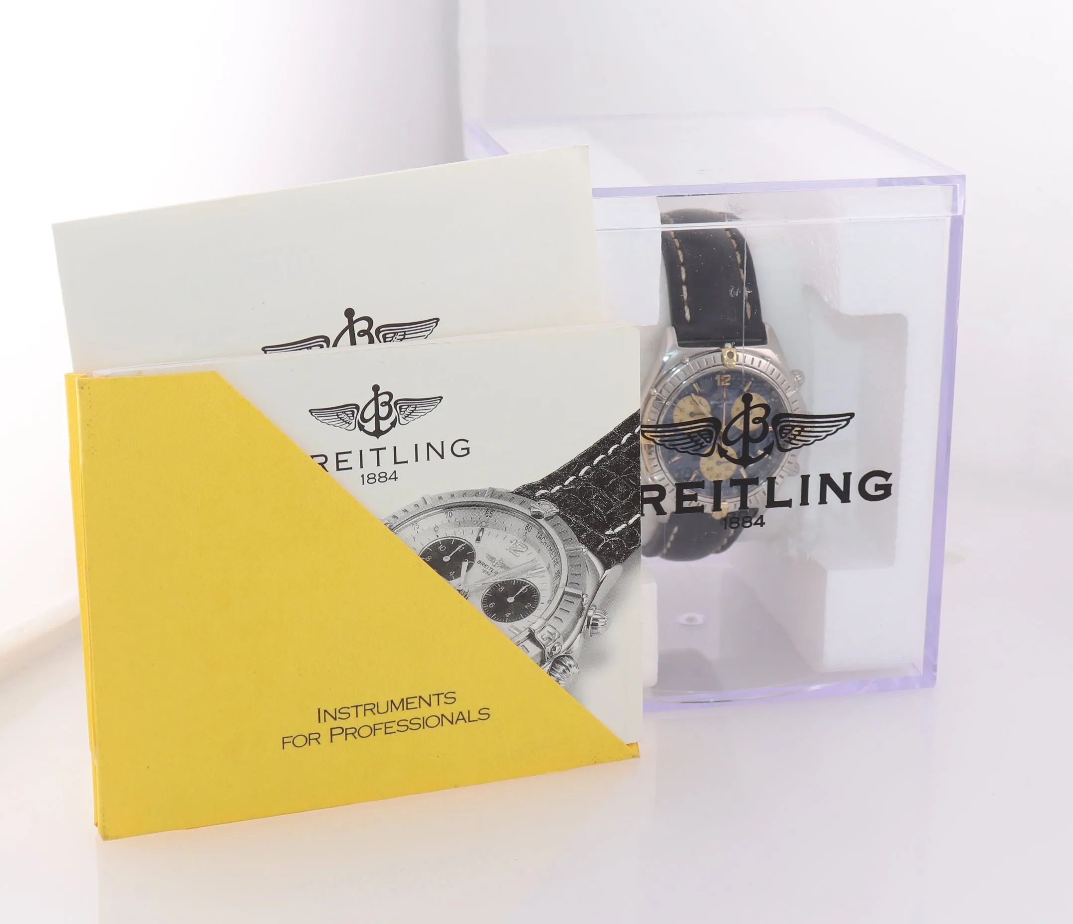 Breitling Chronomat Sirius B53011 Steel 18k Gold Two Tone Quartz Blue Date Watch