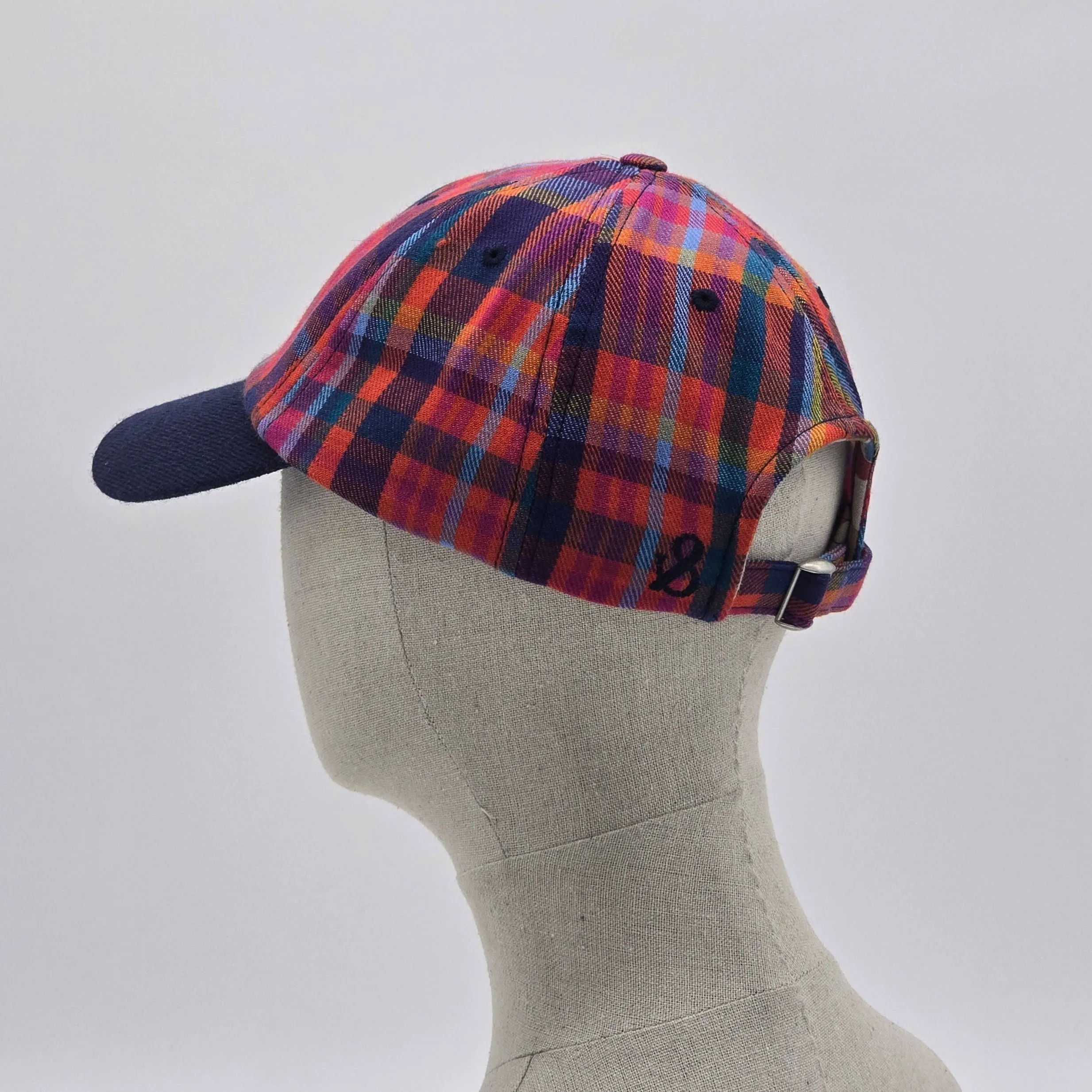 Cap in Indigo Multi