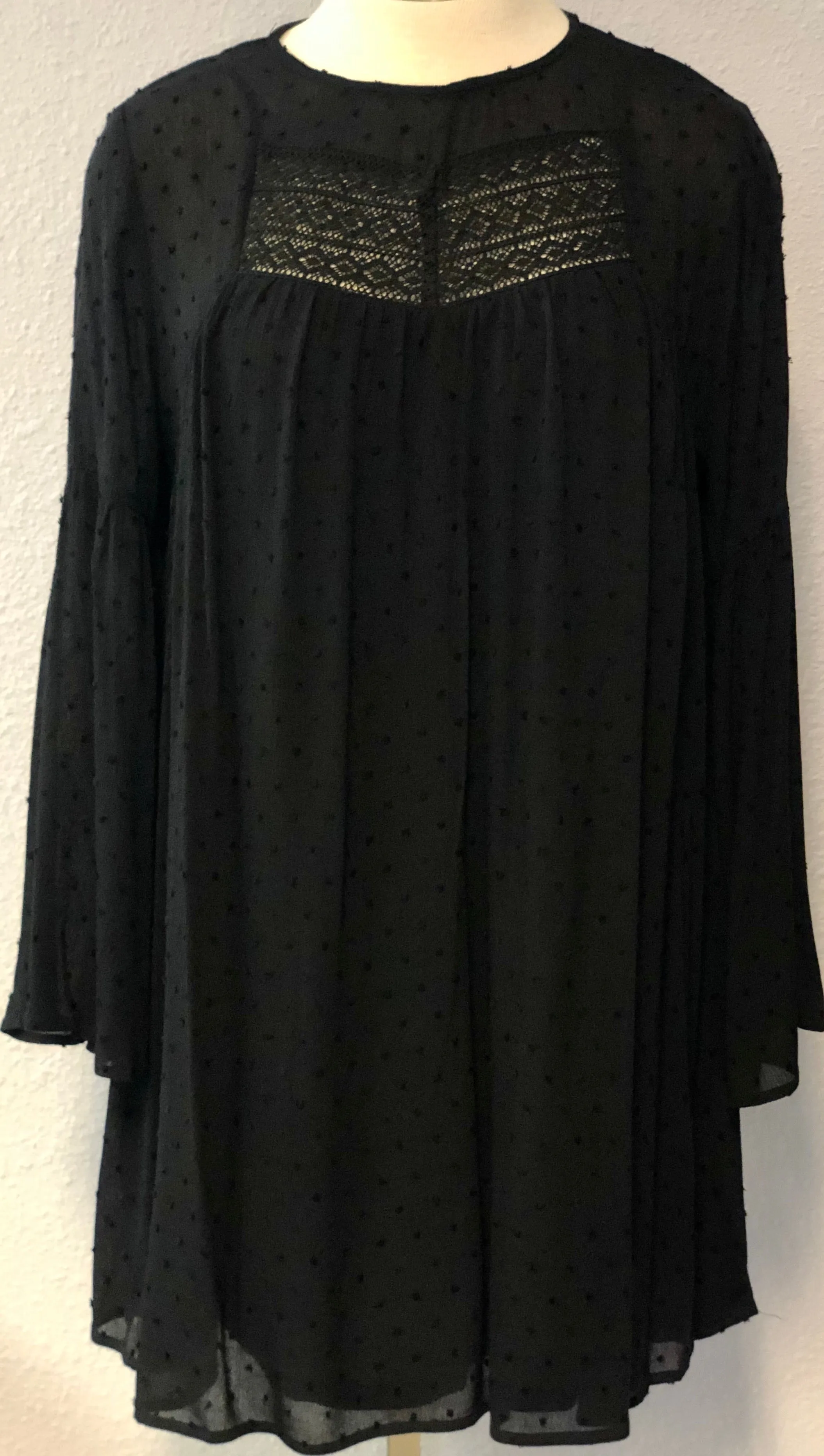CROCHET BELL SLEEVE DRESS