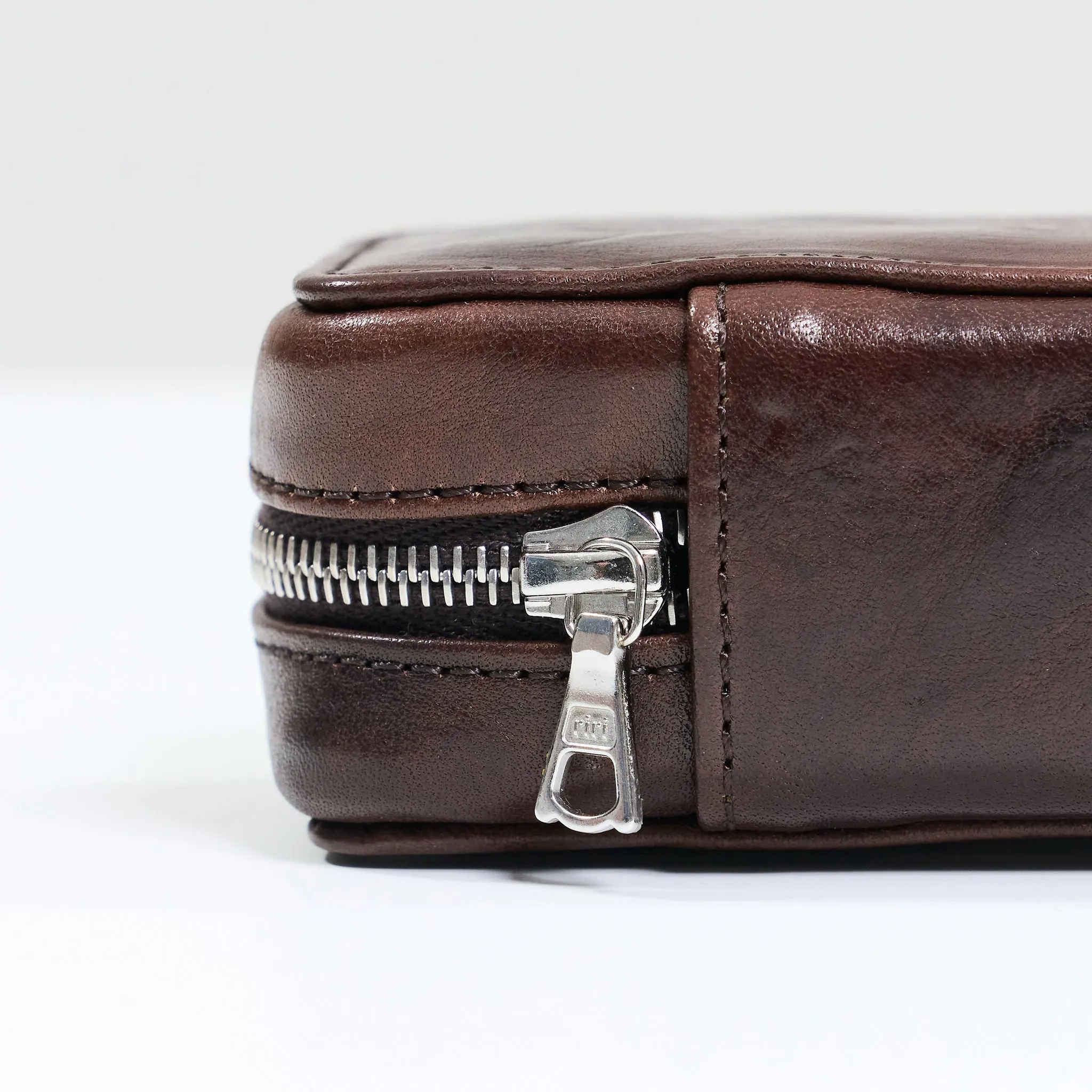 DISTRESSED DARK BROWN DUO POUCH FOR TWO WATCHES
