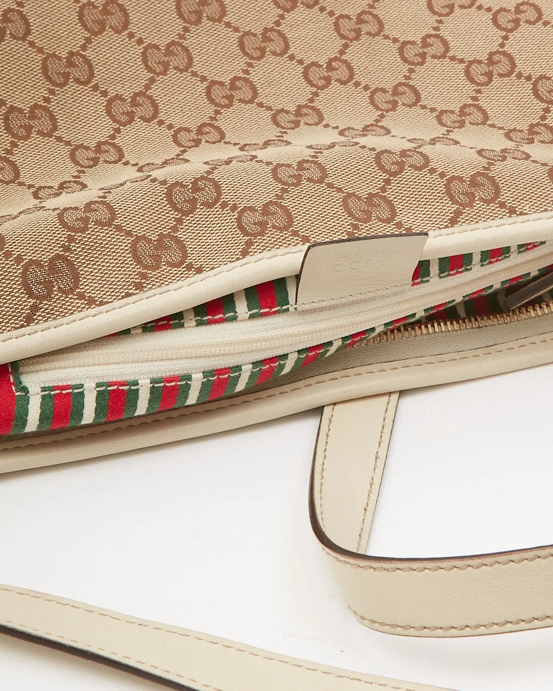 Gucci Cream GG Supreme Canvas Crossbody Bag