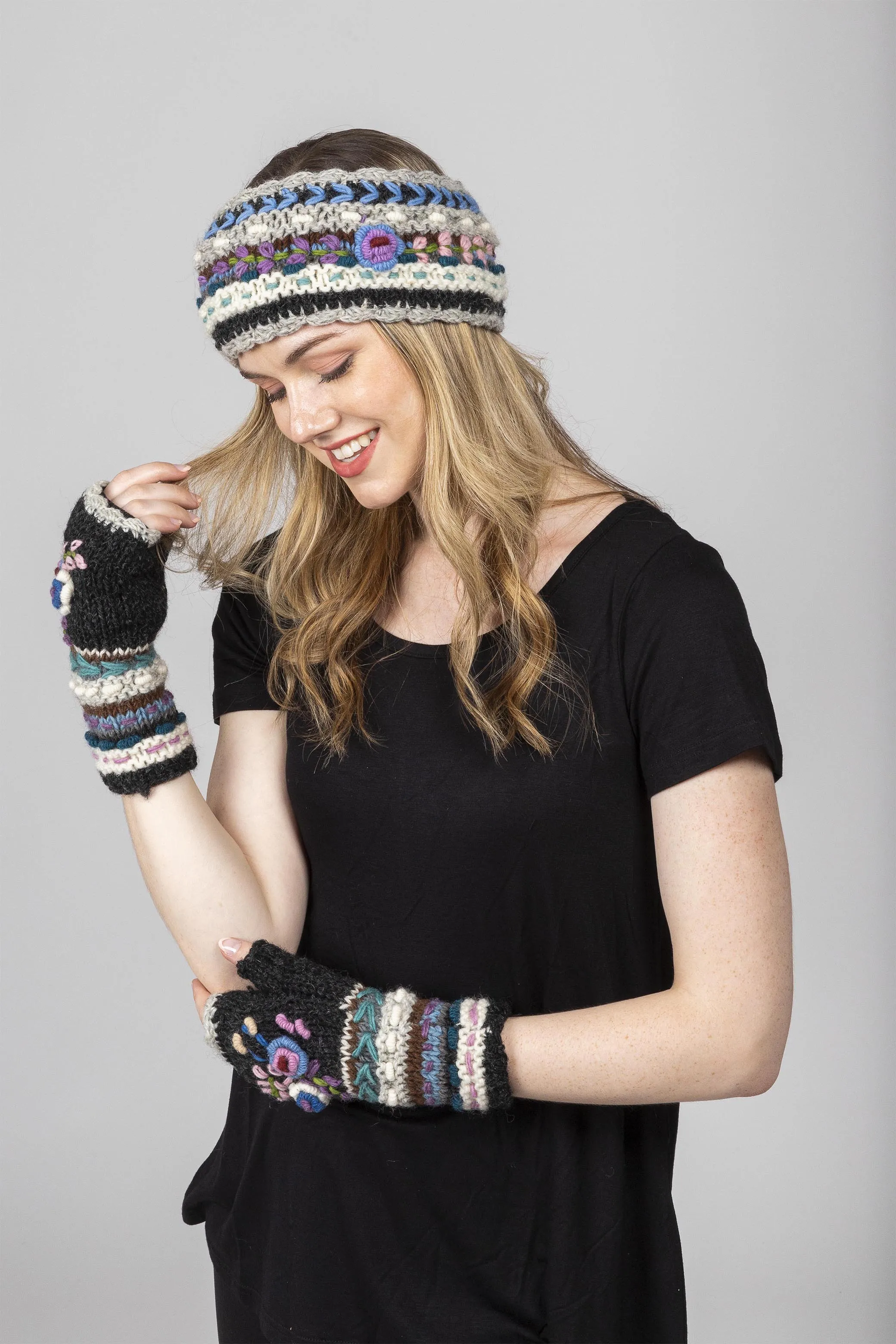 Lama Embroidery Headband.