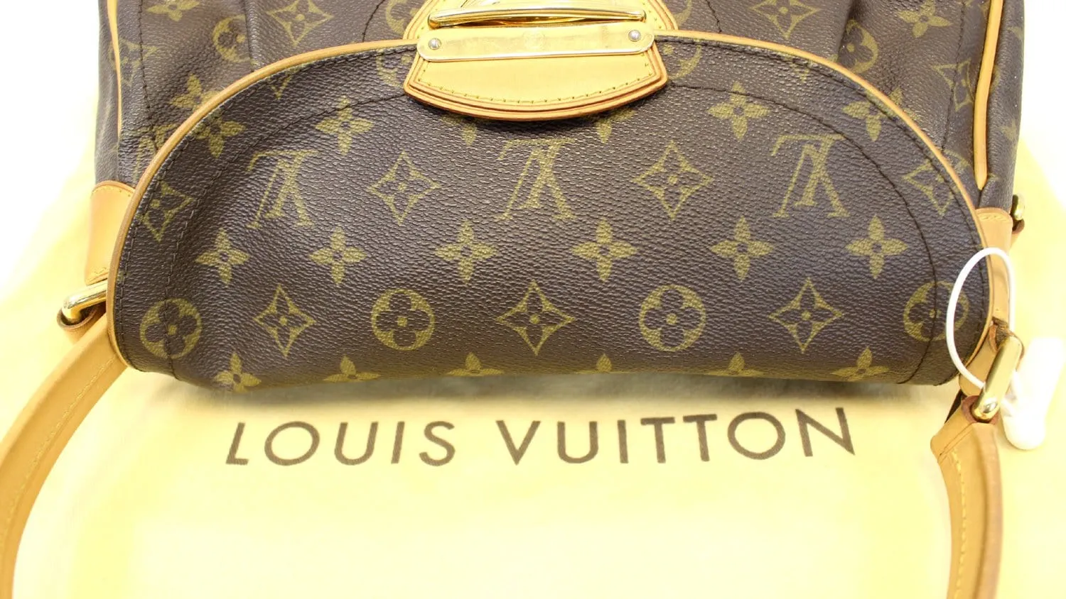 LOUIS VUITTON Monogram Canvas Beverly MM Shoulder Bag - Sale