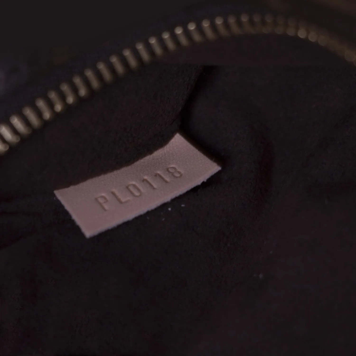 Louis Vuitton Monogram Pochette Metis