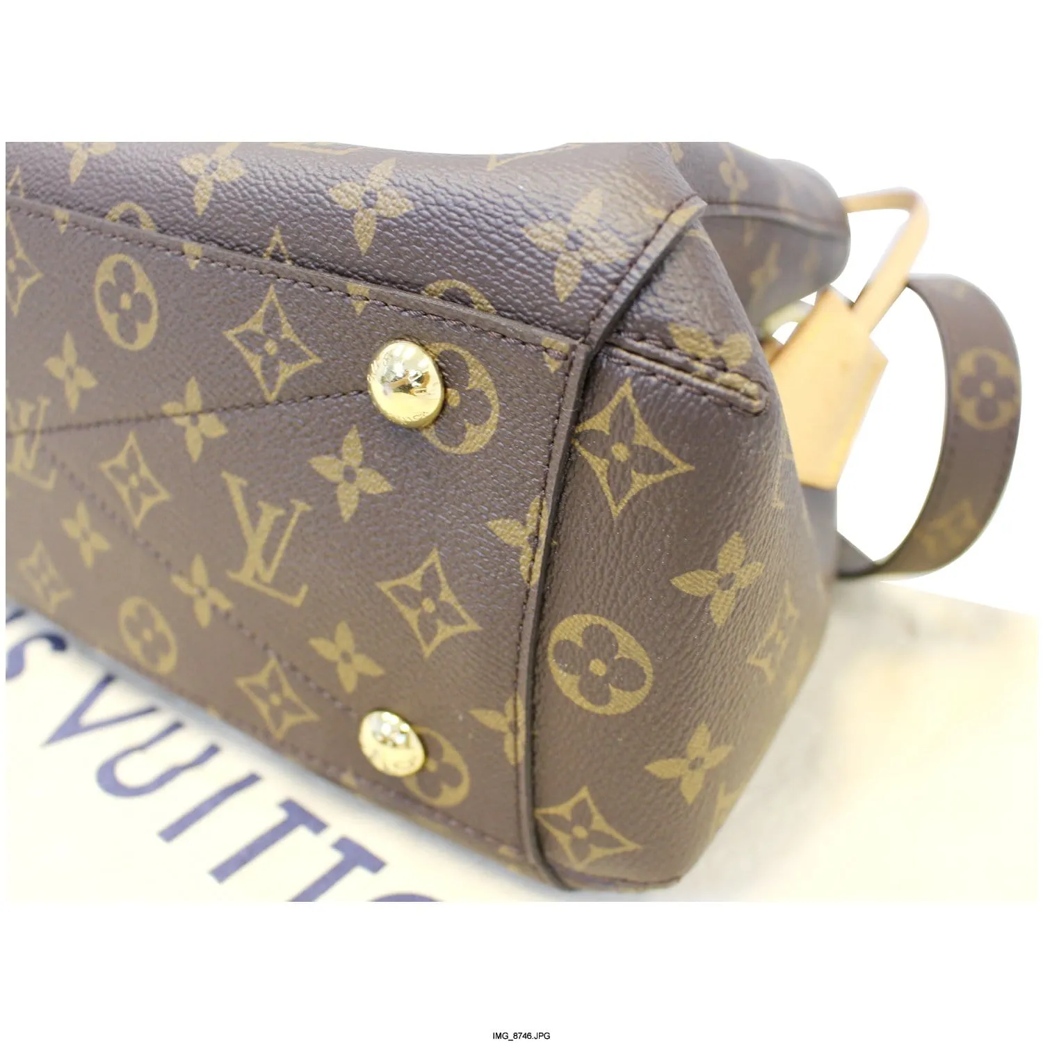 LOUIS VUITTON Montaigne MM Monogram Canvas Shoulder Bag