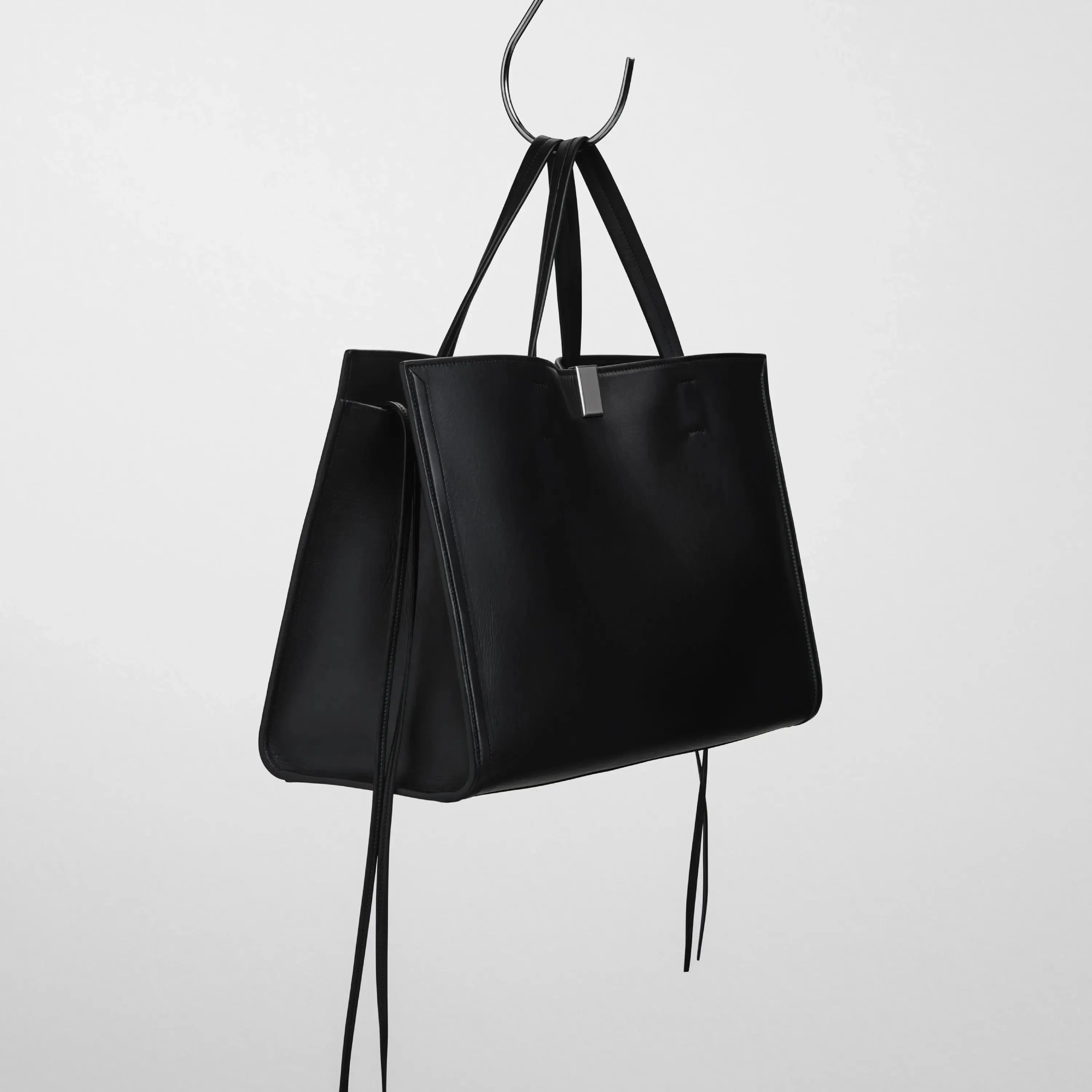 MEDIUM KIT CABAS | black leather with silver