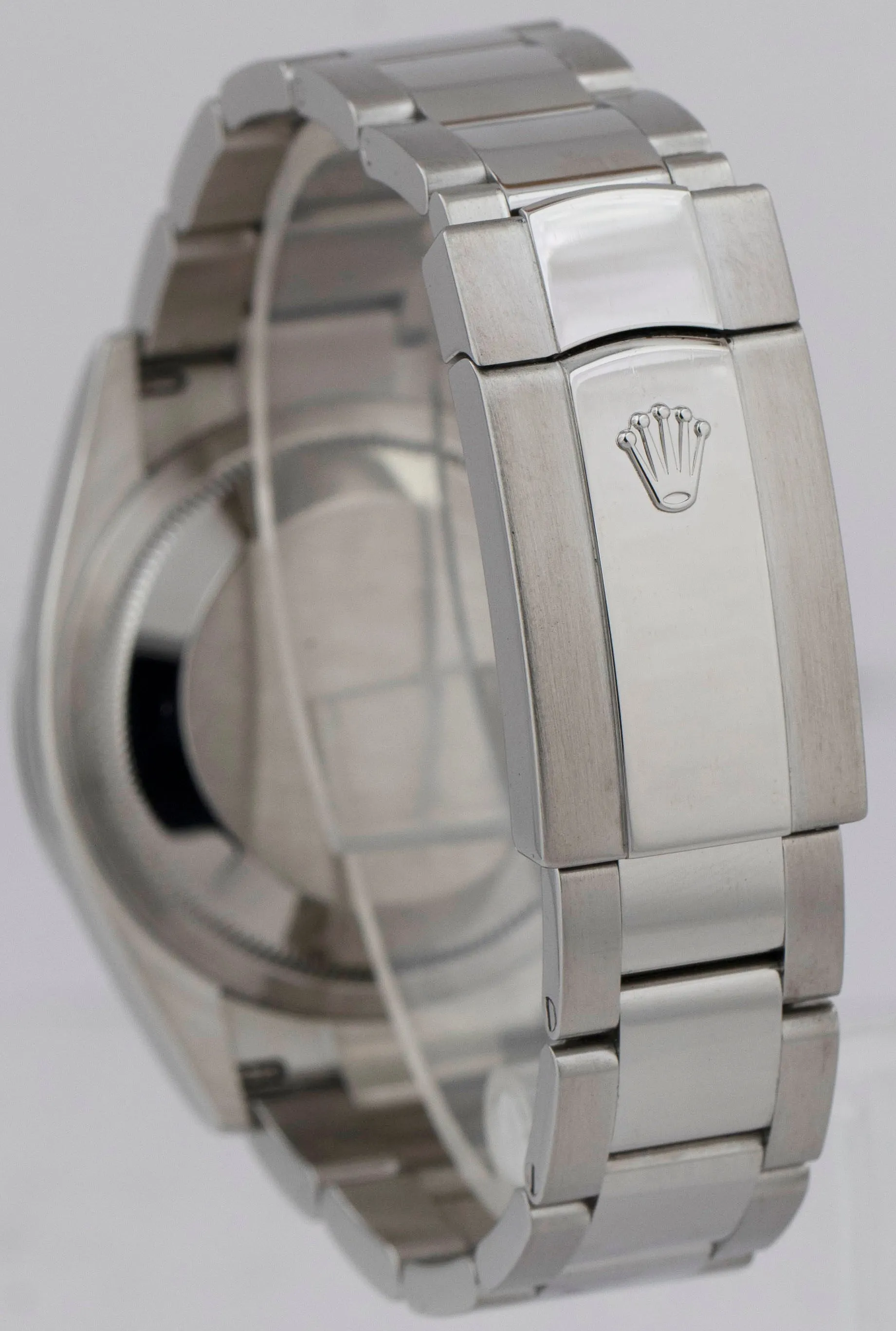 MINT Rolex DateJust 36mm Silver Stainless Steel Smooth Bezel Oyster Watch 126200