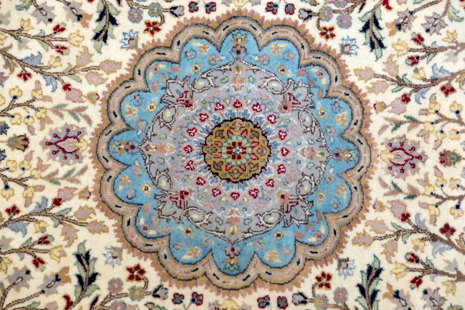 Pakistani Handmade Wool Rug
