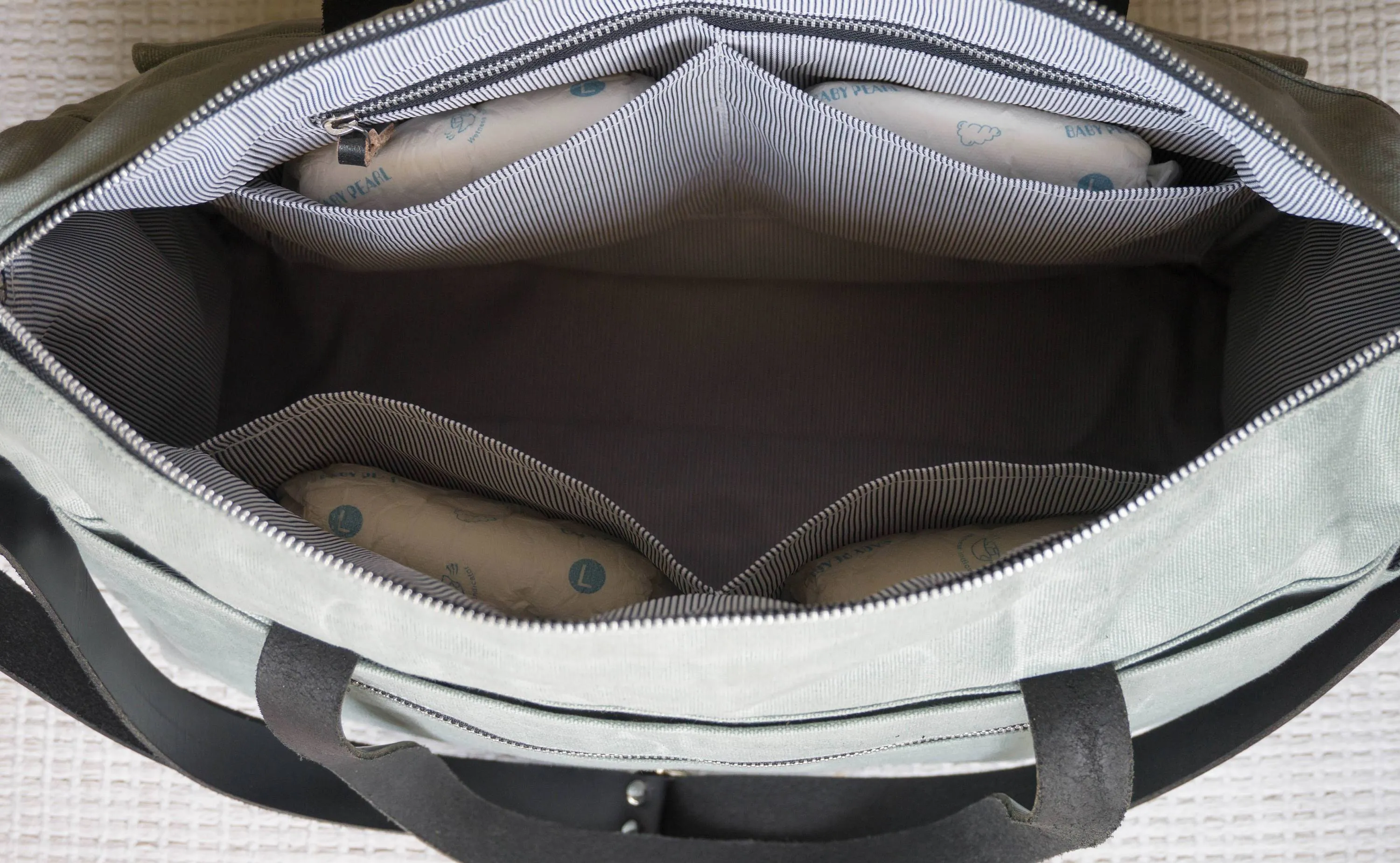Pipa 11 Pocket Travel Duffel Diaper Bag Tote in Cinnamon Brown | Waxed Canvas & Leather