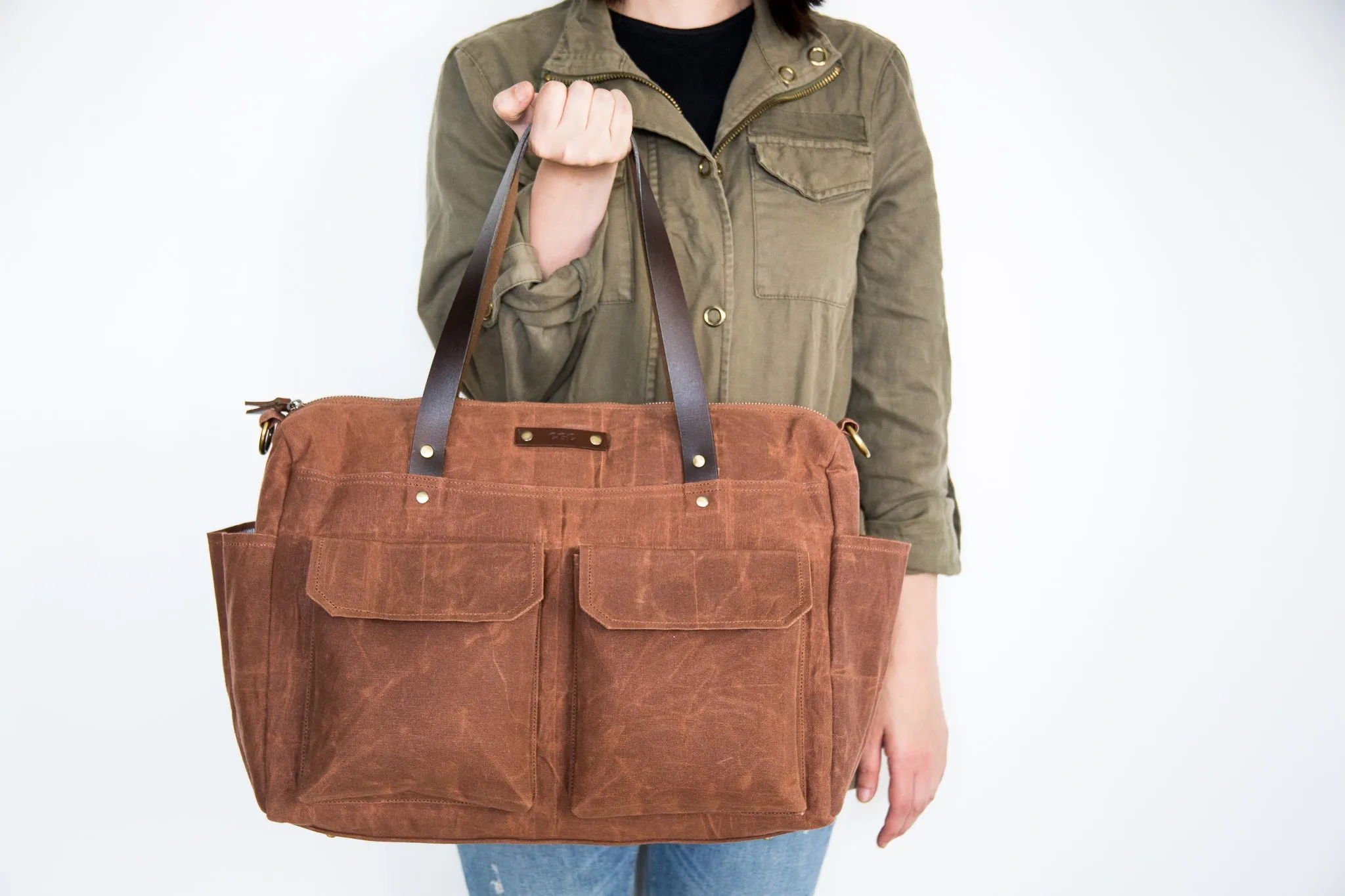 Pipa 11 Pocket Travel Duffel Diaper Bag Tote in Cinnamon Brown | Waxed Canvas & Leather