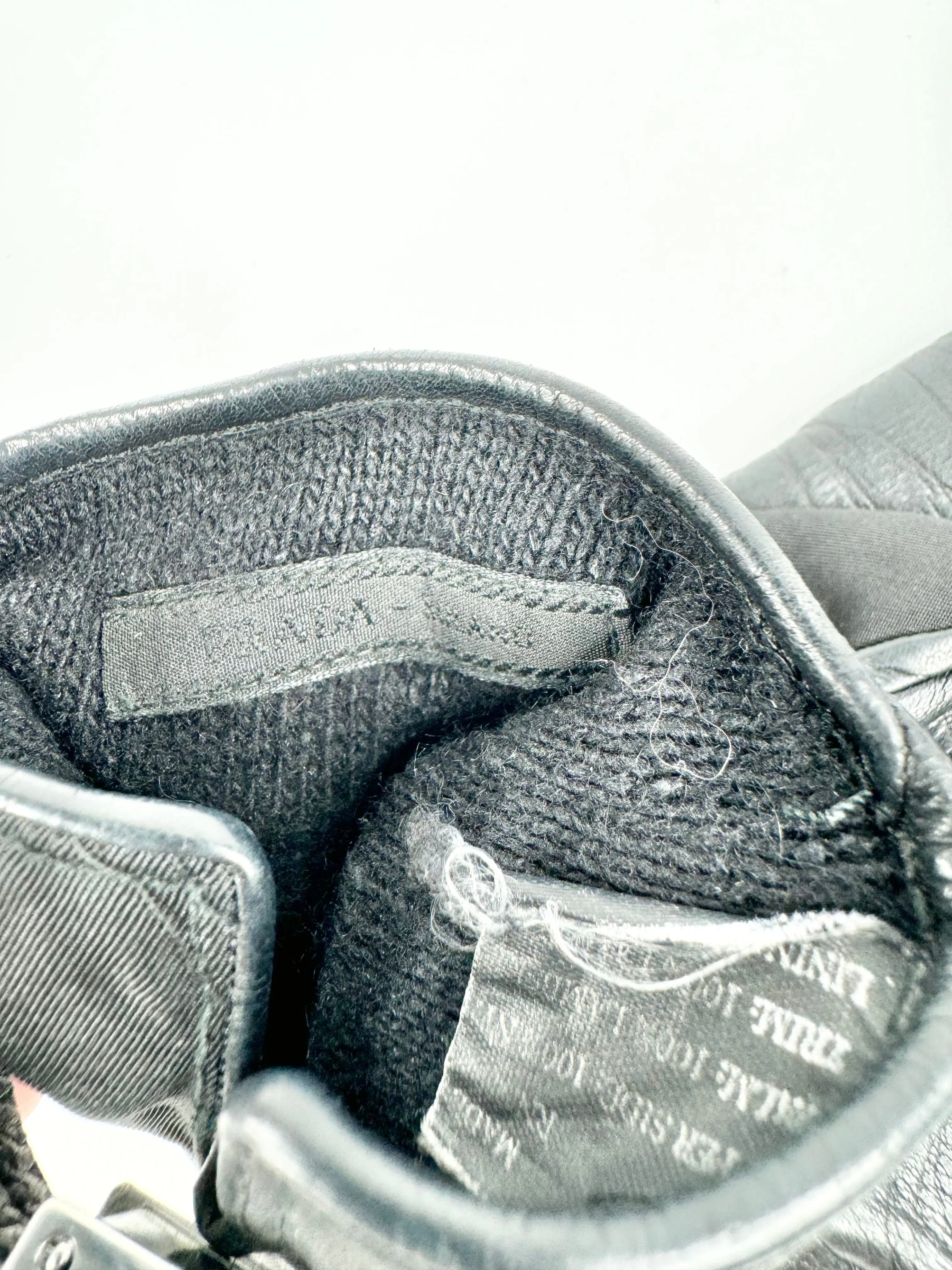 Prada Black Leather Gloves