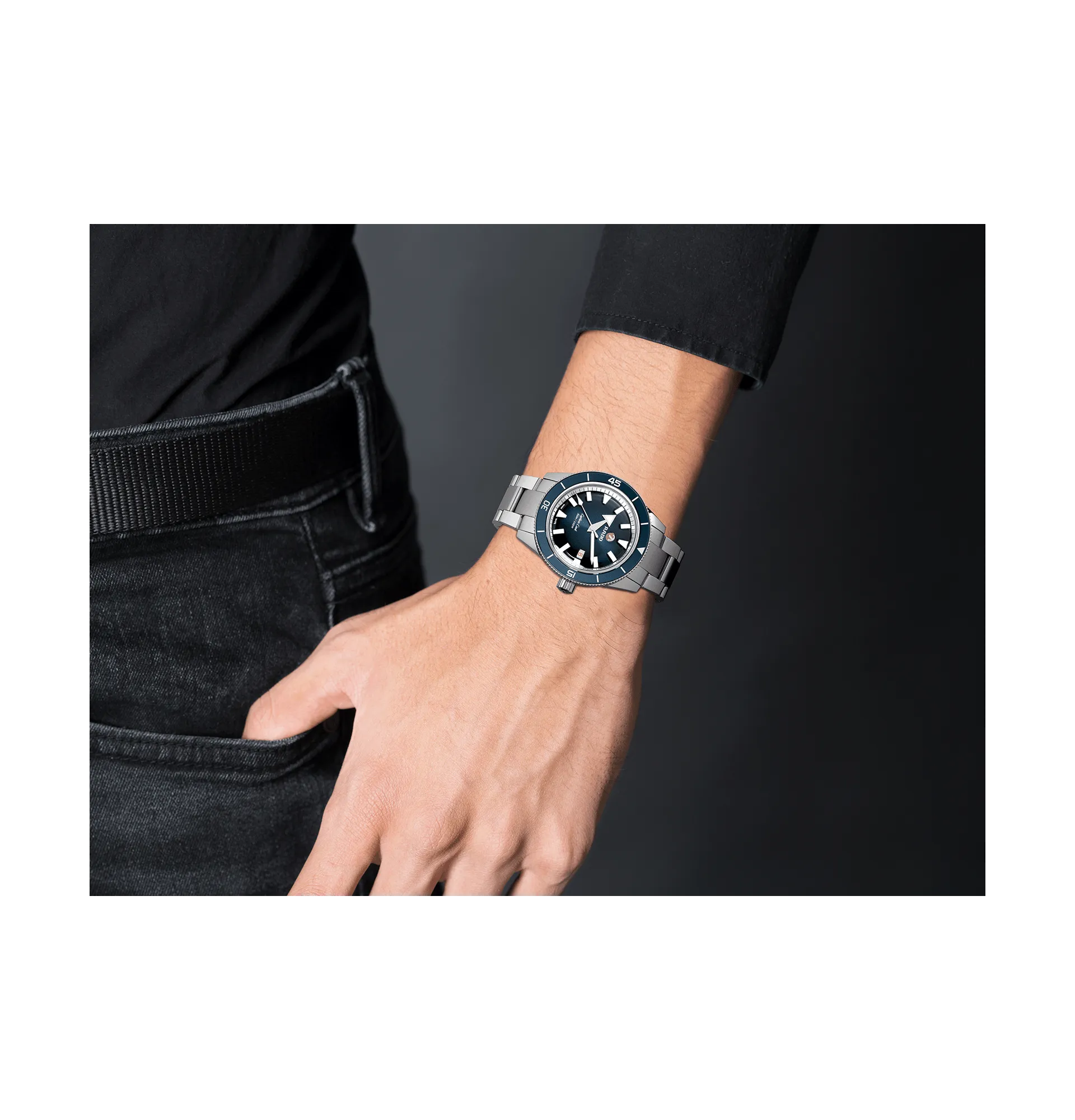 RADO Captain Cook Automatic 42mm Blue Dial Stainless Steel Men's Watch R32105203