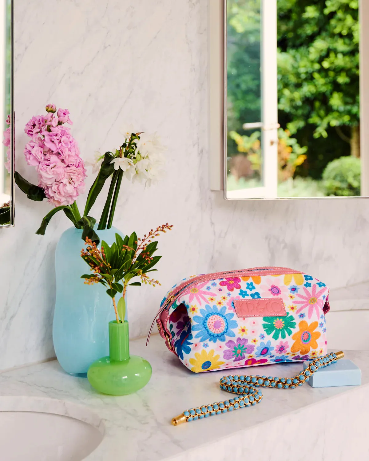 RAINBOW FLOWERS TOILETRY BAG
