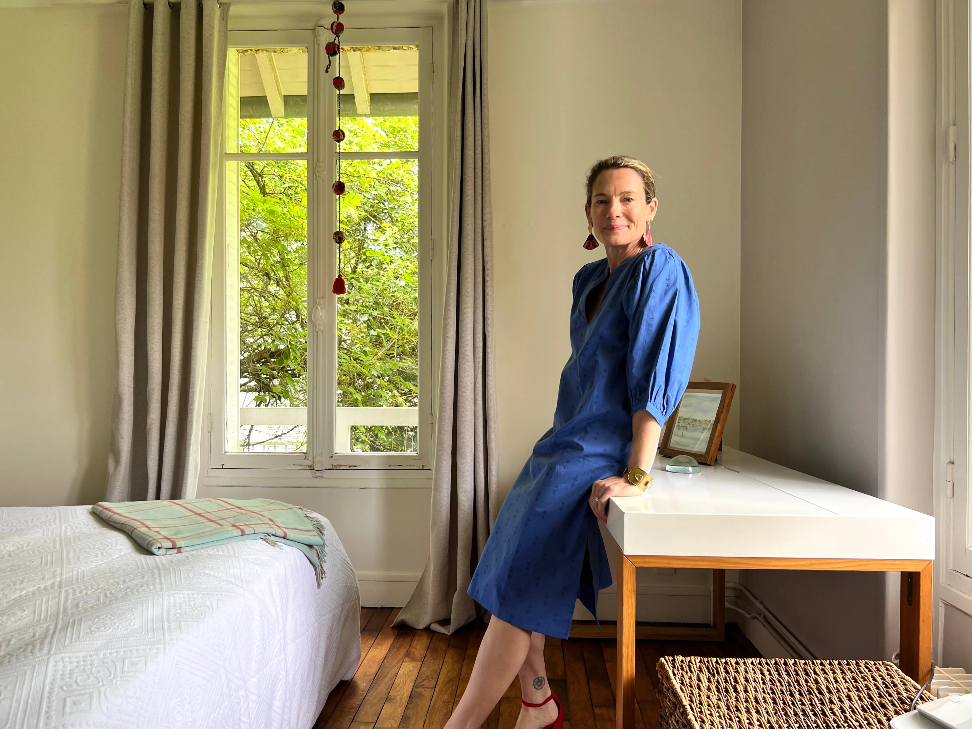 Royal Staghorn Puff Sleeve Dress