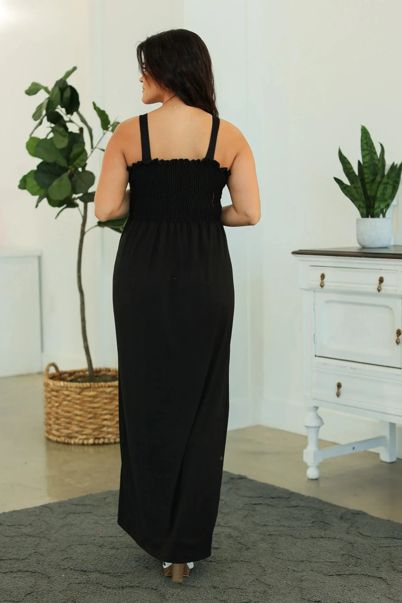 Sleeveless Smocked Maxi Sundress