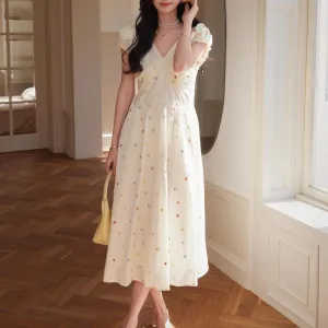Sweet Maxi Summer Frock Featuring a Floral Print for Your Next Vacation