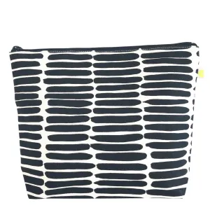 Travel Pouch XL in Basket Black