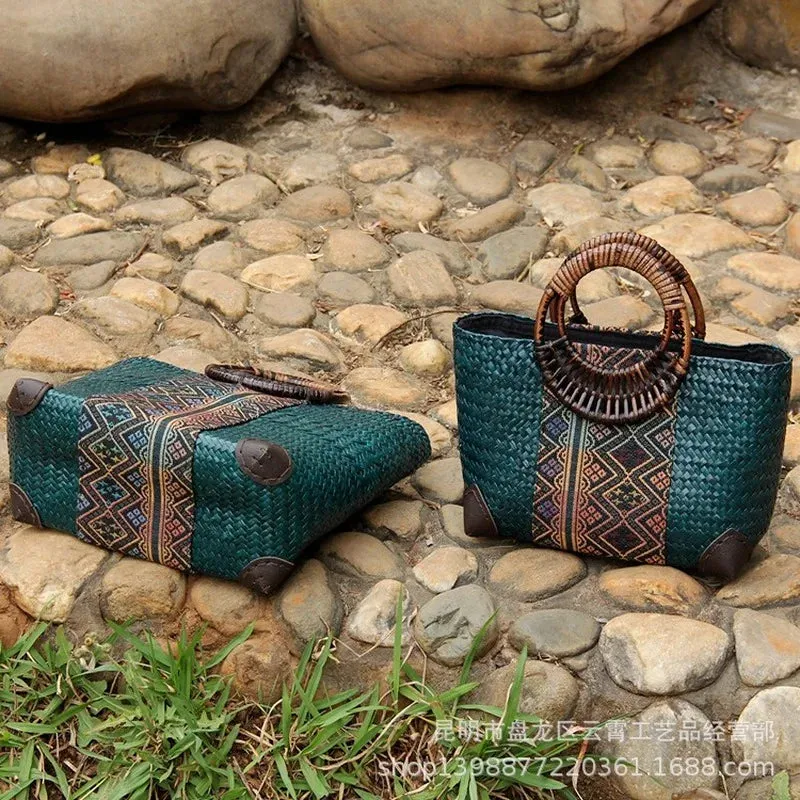 Tropical Chic: Thailand Rattan Woven Straw Handbag for Leisure Vacations