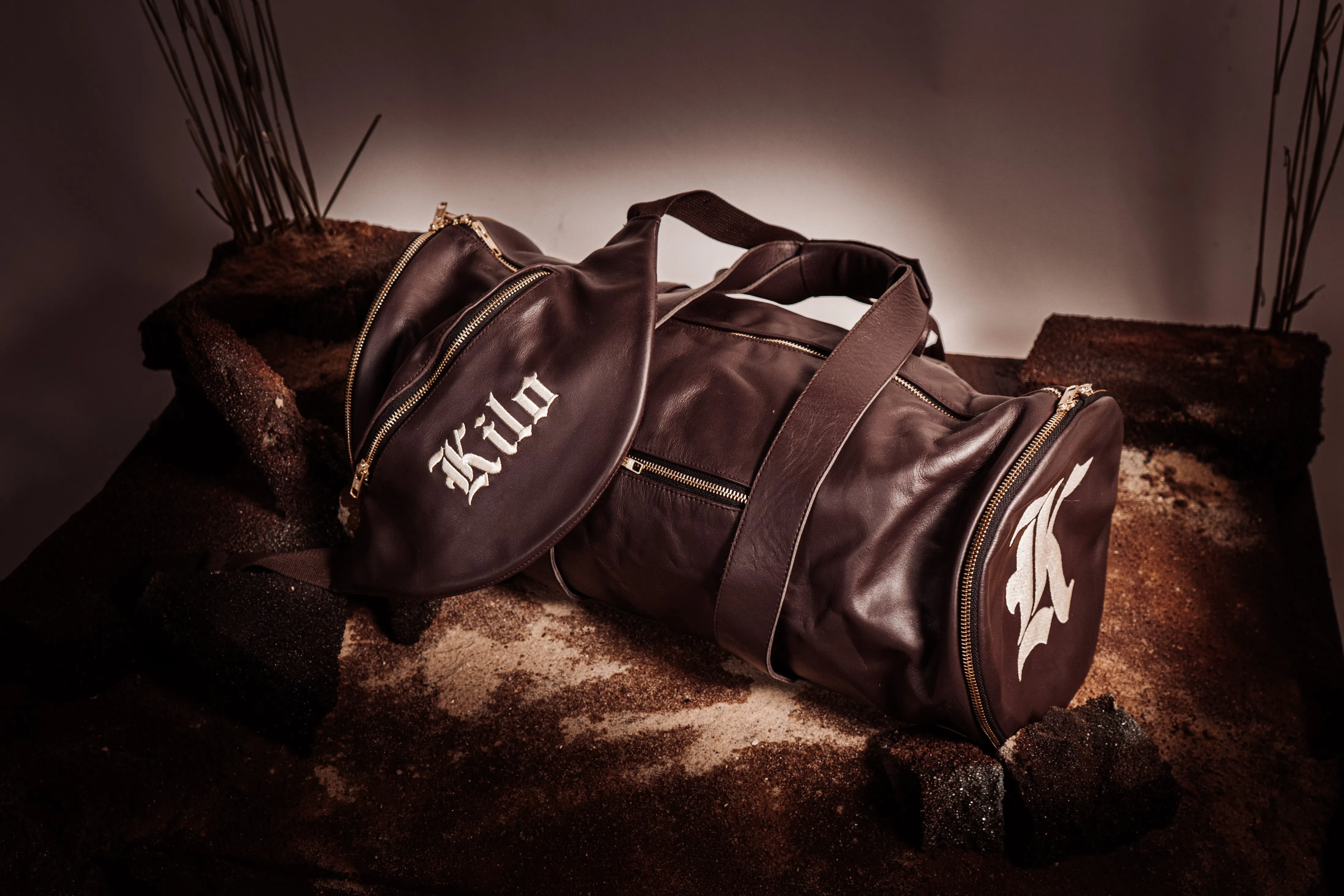 Vintage Barrel Duffle Bag - 100% Leather (Chocolate Brown)